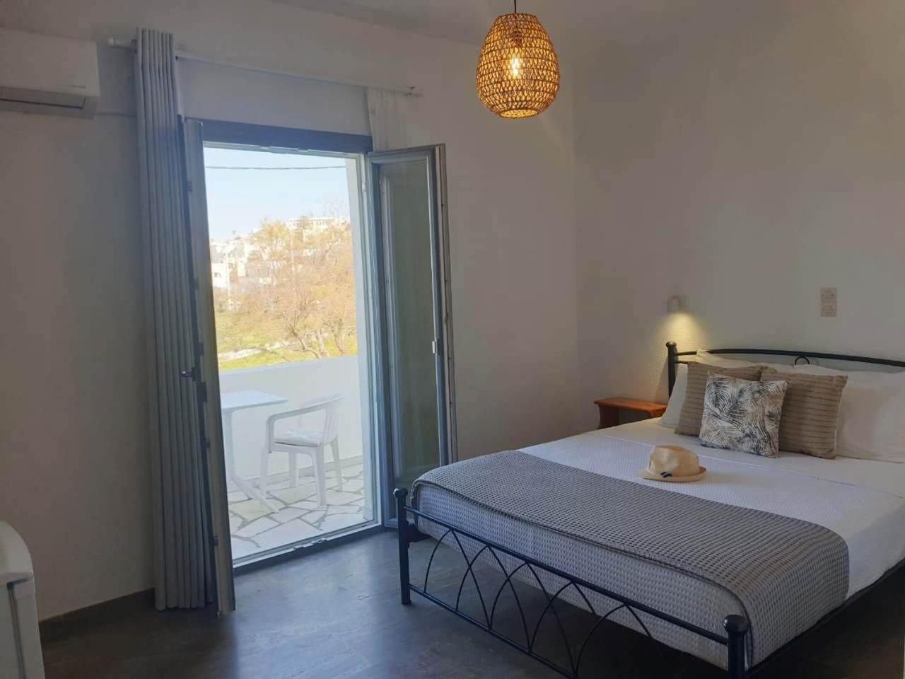Anemos Town Apartment Naxos City Bagian luar foto