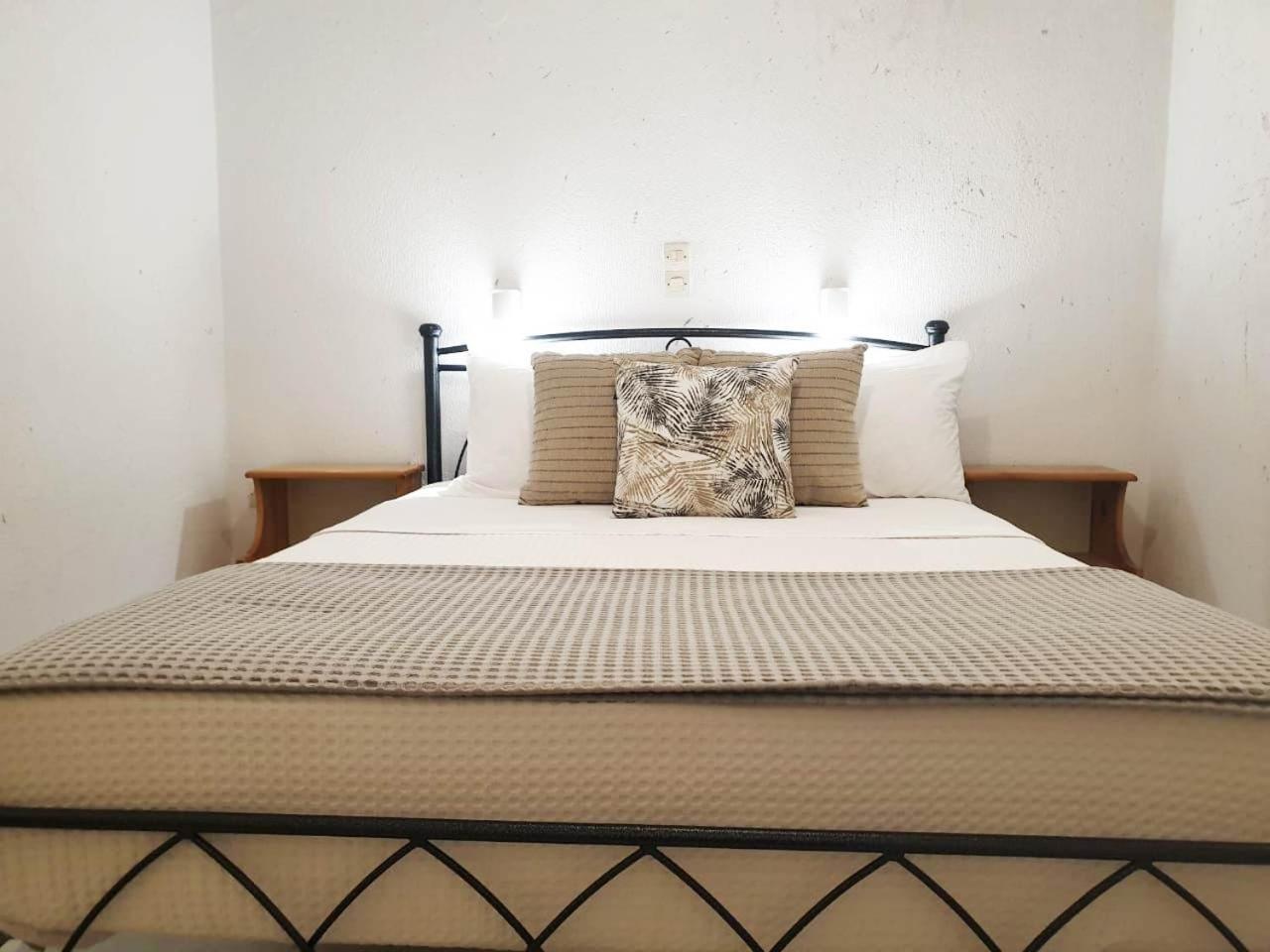 Anemos Town Apartment Naxos City Bagian luar foto