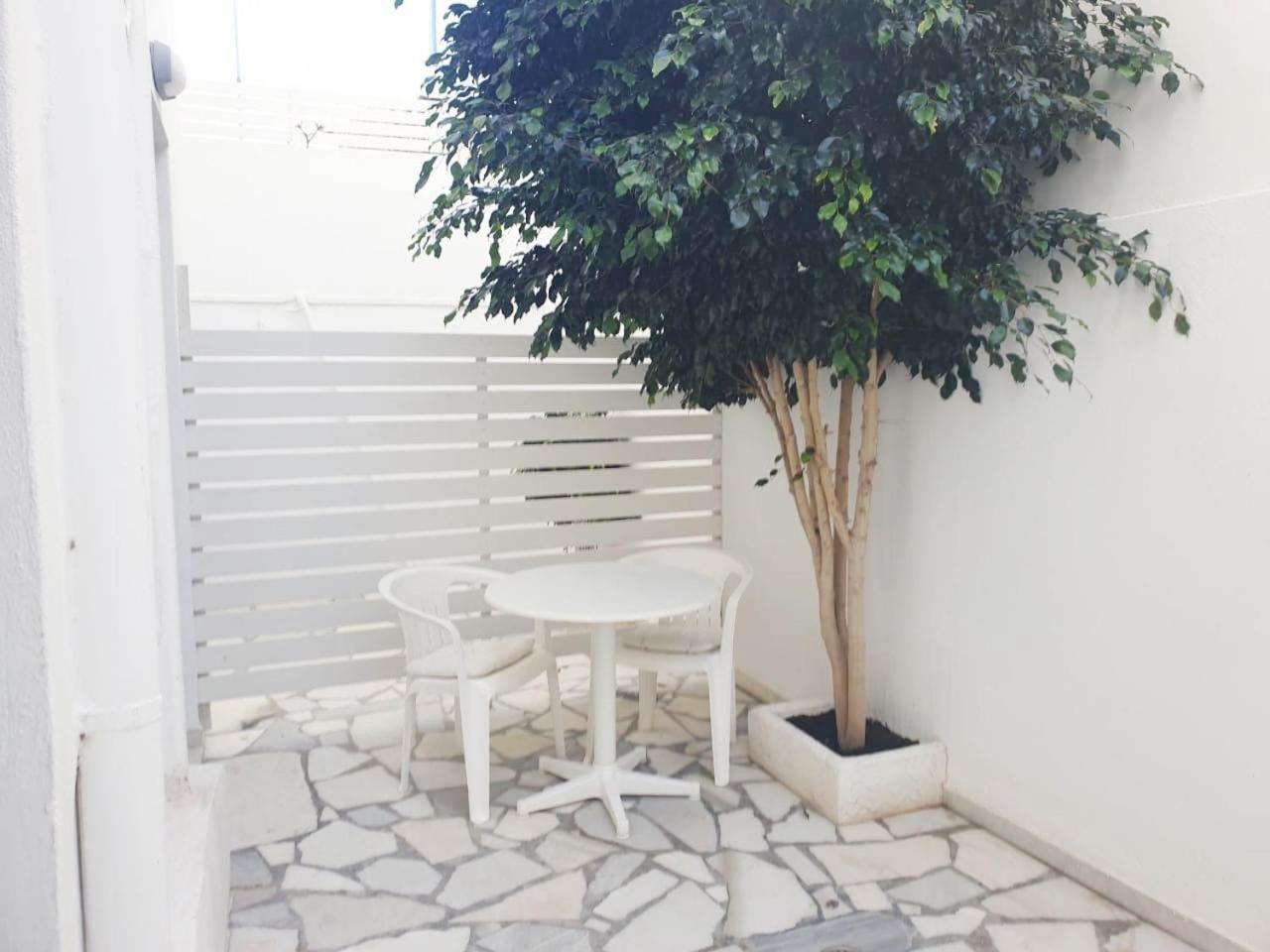 Anemos Town Apartment Naxos City Bagian luar foto