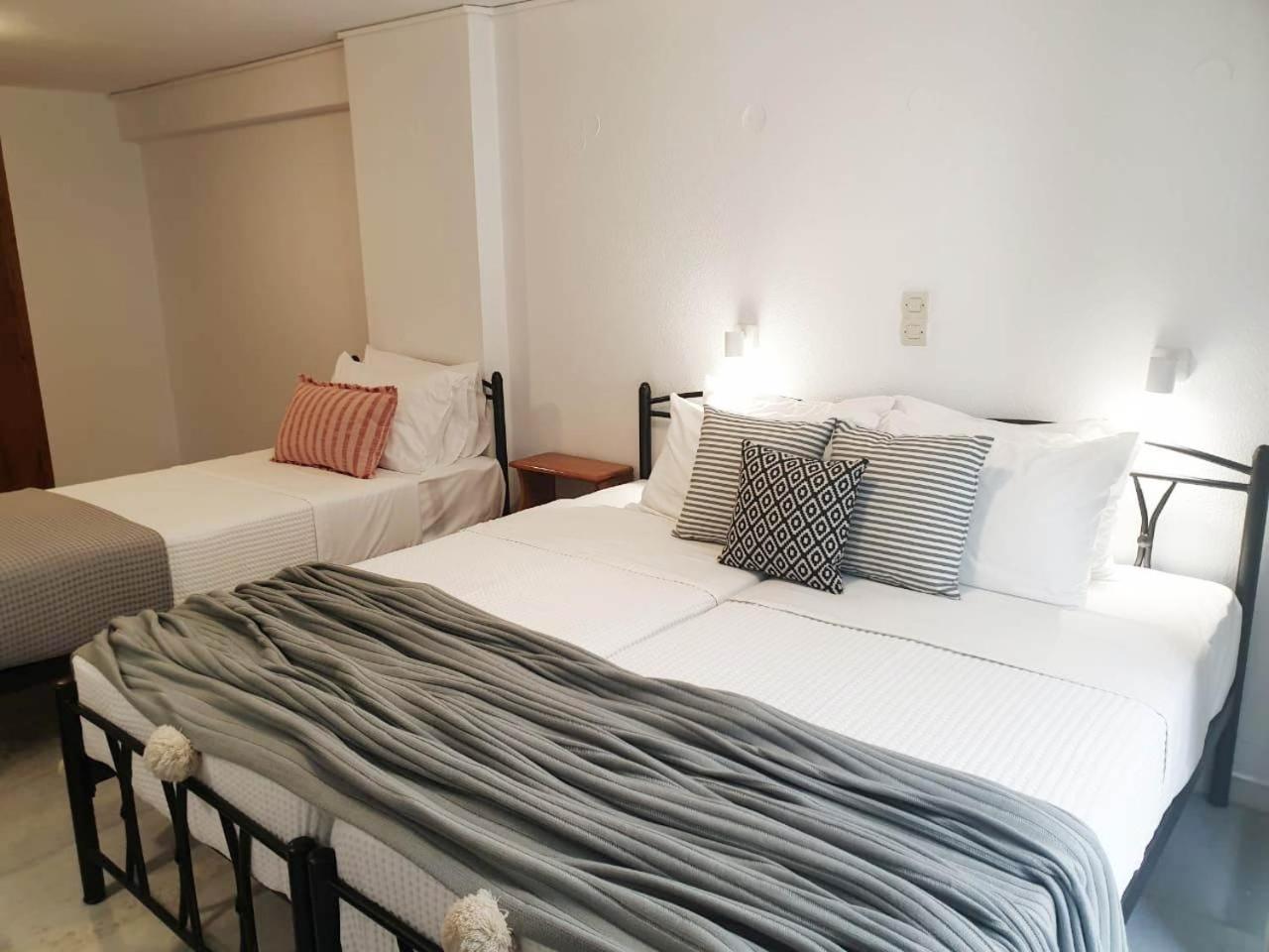 Anemos Town Apartment Naxos City Bagian luar foto