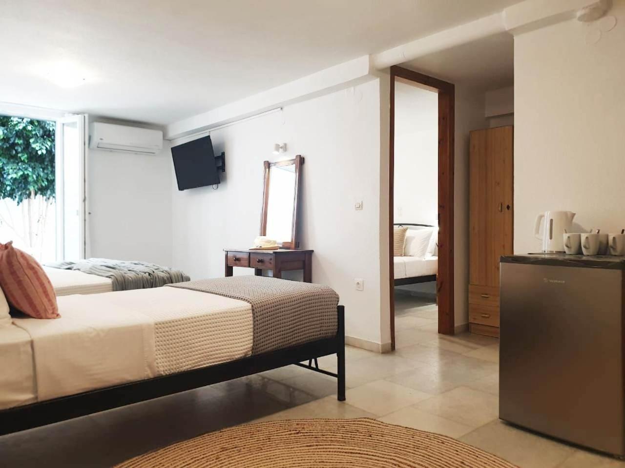 Anemos Town Apartment Naxos City Bagian luar foto