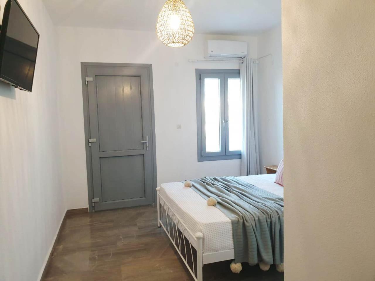 Anemos Town Apartment Naxos City Bagian luar foto