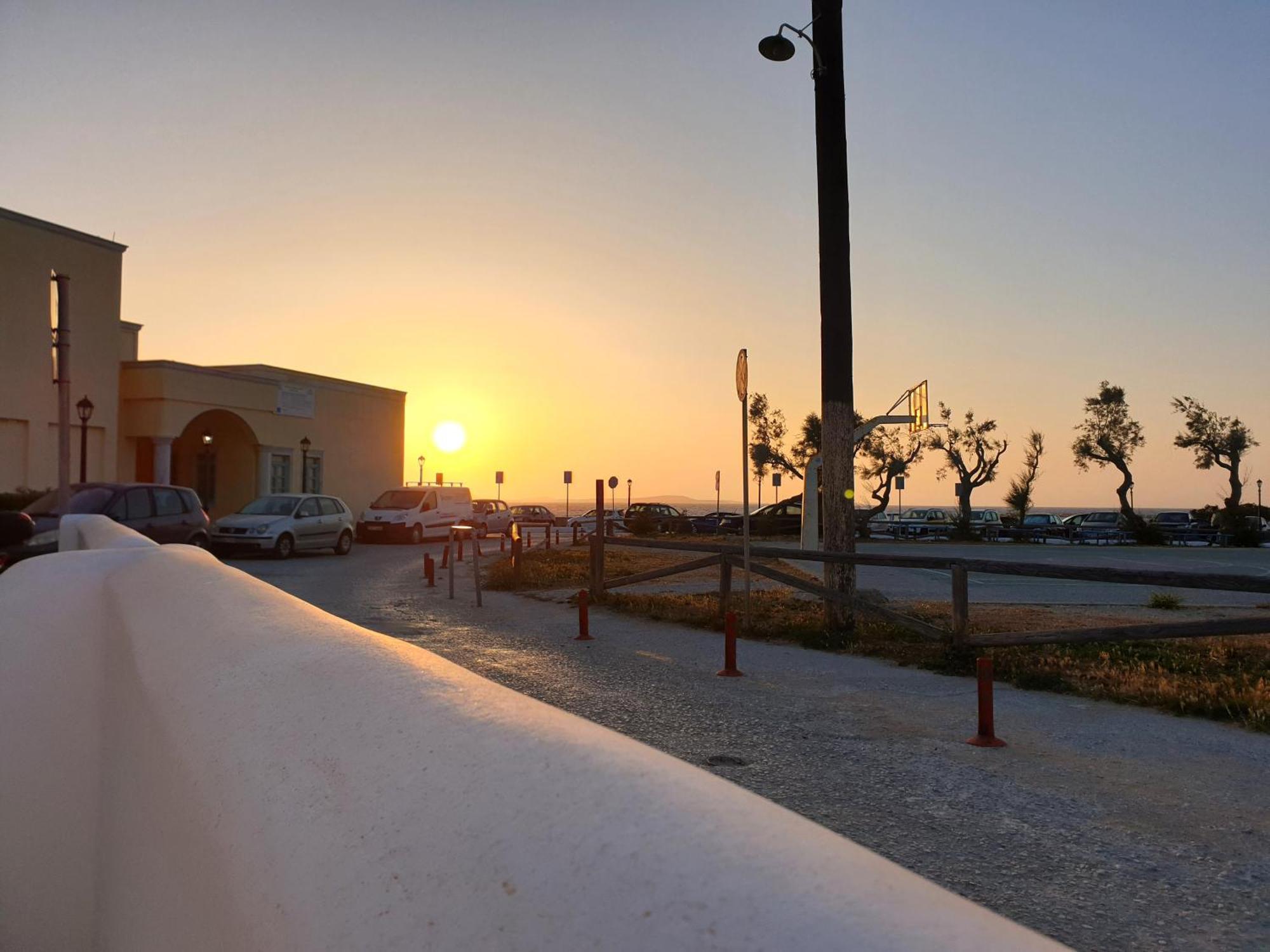 Anemos Town Apartment Naxos City Bagian luar foto