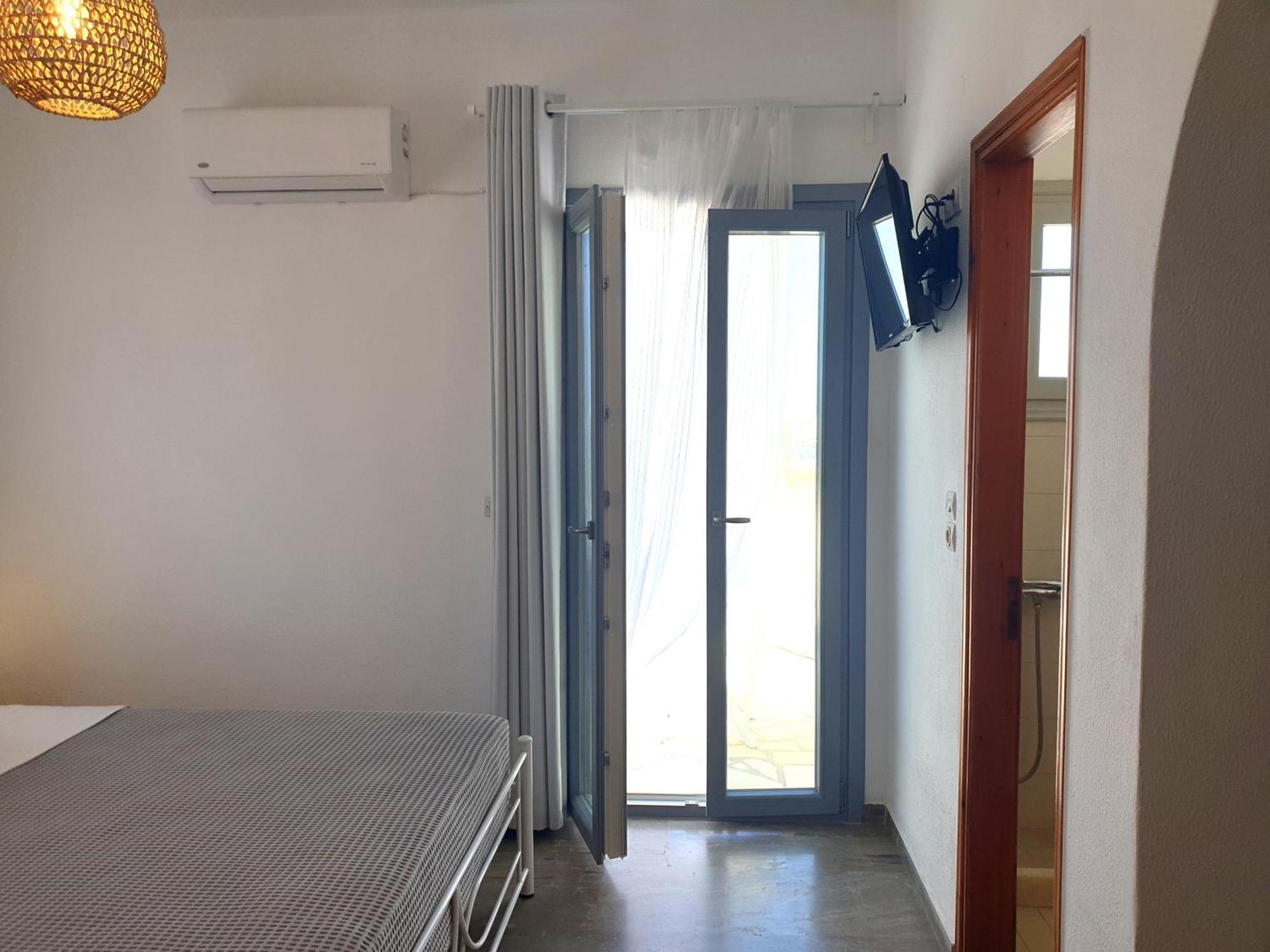 Anemos Town Apartment Naxos City Bagian luar foto