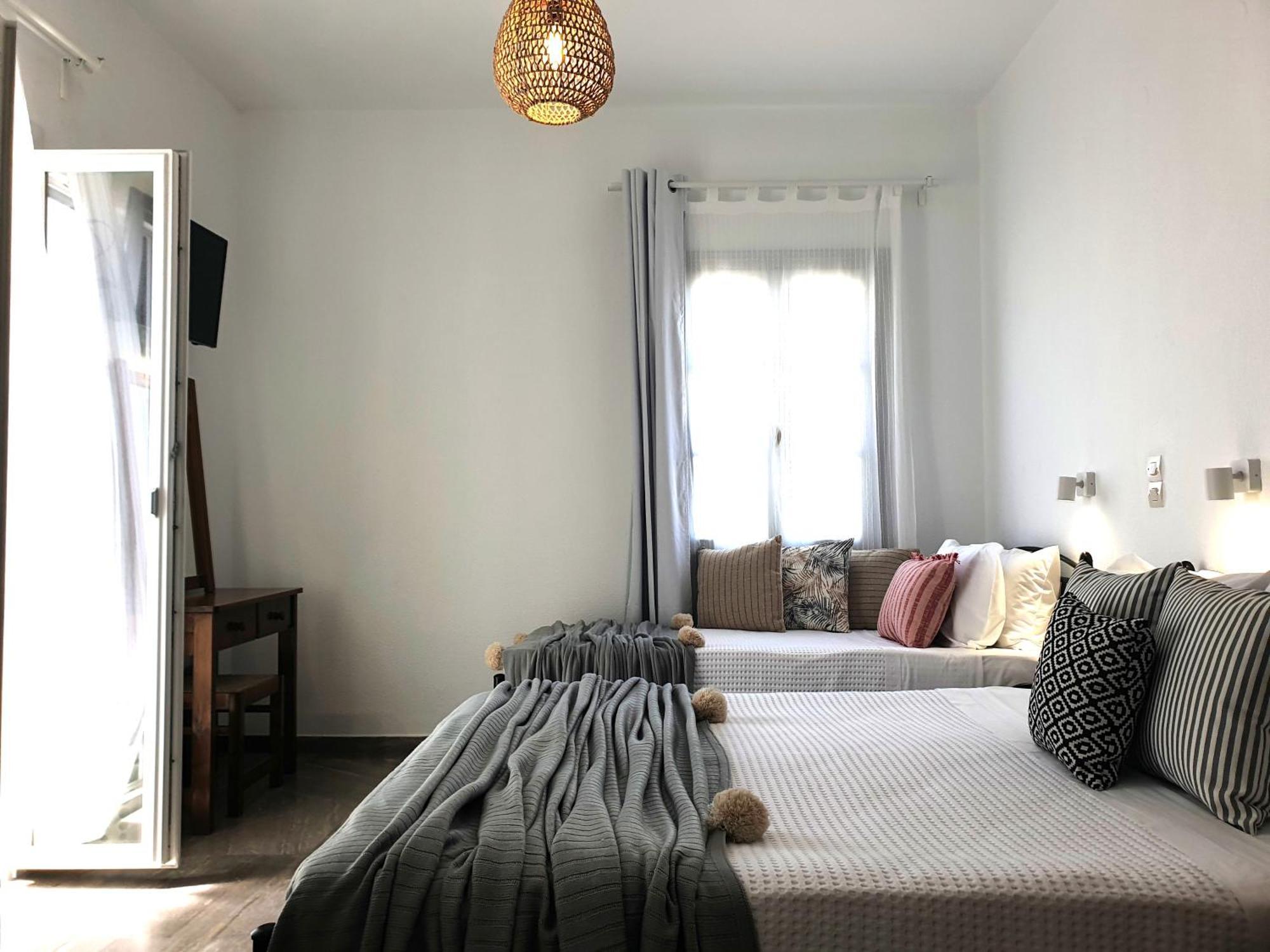 Anemos Town Apartment Naxos City Bagian luar foto